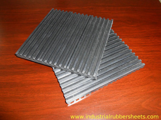 SBR + NR + Rapeseed Oil Shock Absorber Mat Black Color Ribbed Surface