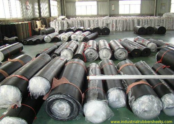 Shiny High Tensile Strength Industrial Nitrile Rubber Sheet, Lembar Karet 1 - 6mm