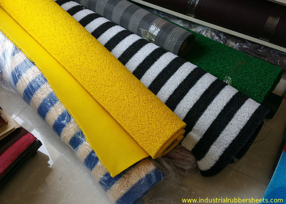 Foam Backing Industrial Rubber Sheet PVC Coil Mat Panjang 12-18m, Mudah Dibersihkan