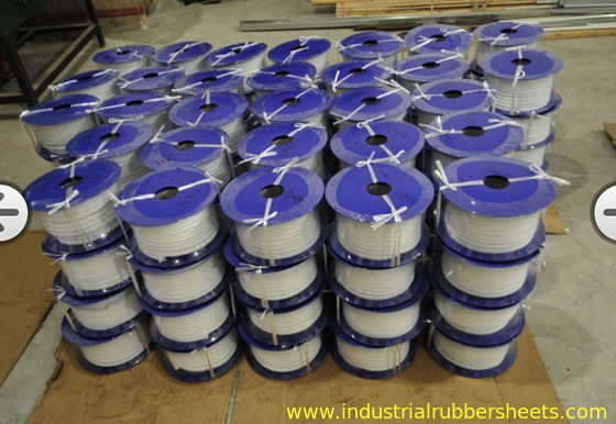 Pita gasket PTFE kelas makanan dengan permukaan halus dan ketahanan suhu tinggi untuk penyegelan industri