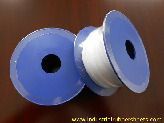 Pita gasket PTFE warna putih dengan perekat satu sisi untuk segel industri