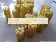 Keandalan Ukuran Standar PU Segel Karet Fleksibilitas Tinggi Tahan Api