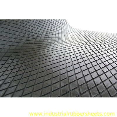 Virgin SBR Industrial Rubber Sheet dengan Desain Anti-Slip dan Impression Fabric Bottom untuk Ketahanan